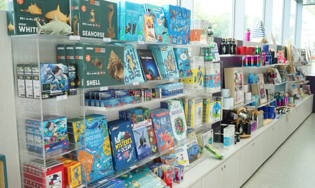 boutique4-cité-de-l-ocean-delphinepernaud