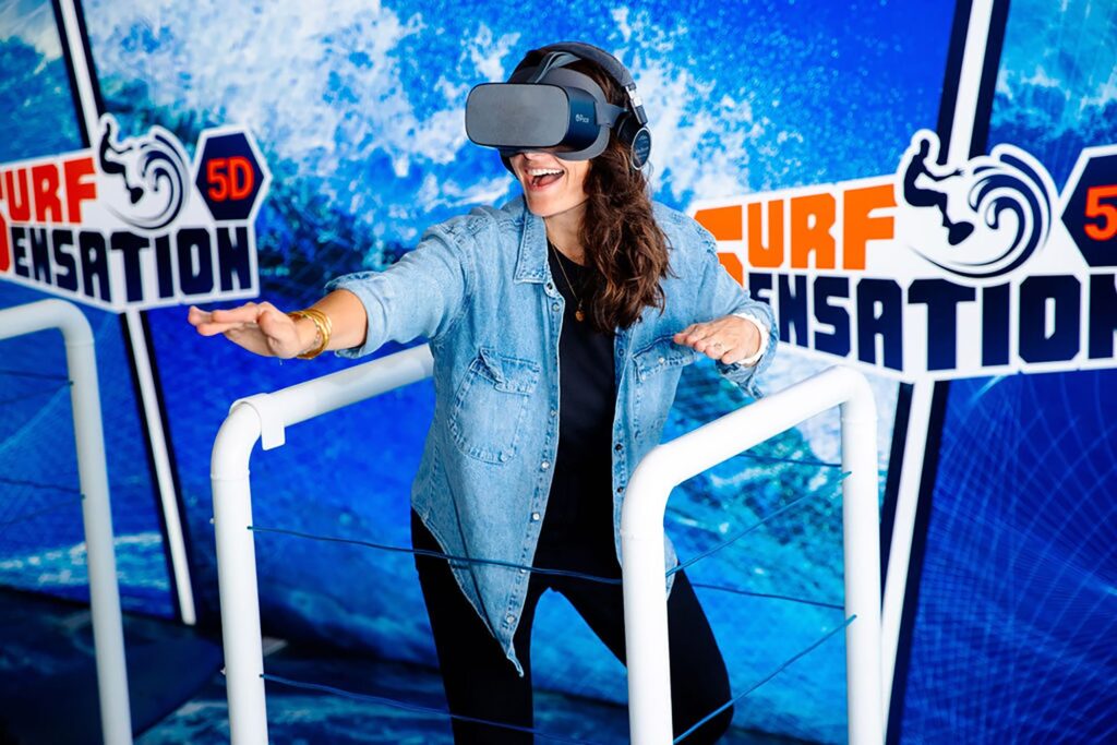 Surfez virtuellement sur les vagues avec Surf Sensation 5D