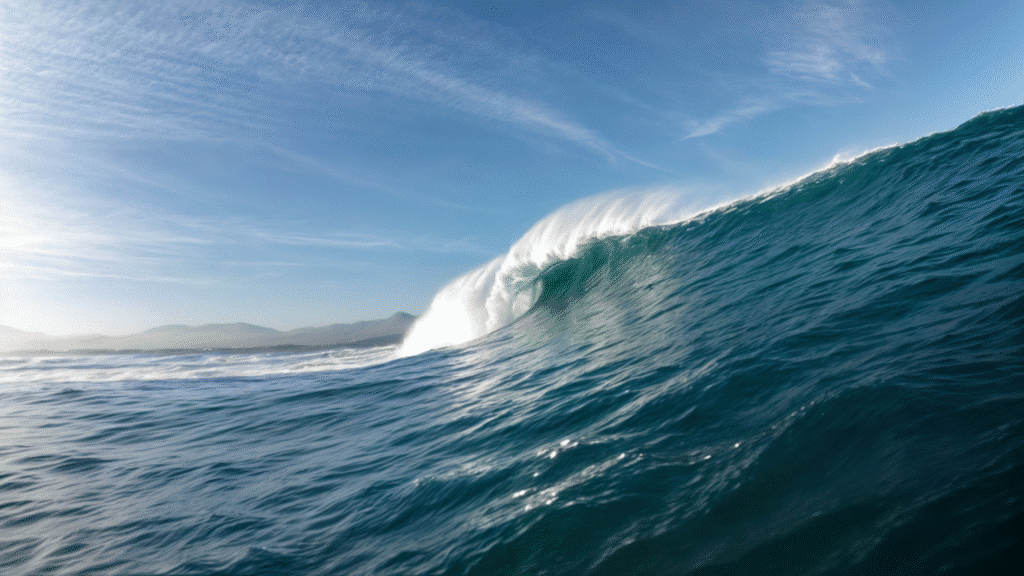 Interactive surfing experience on the giant Belharra wave